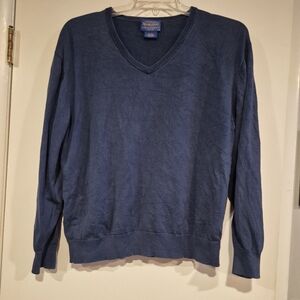 Pendleton Men's Deep Blue V-Neck Sweater
